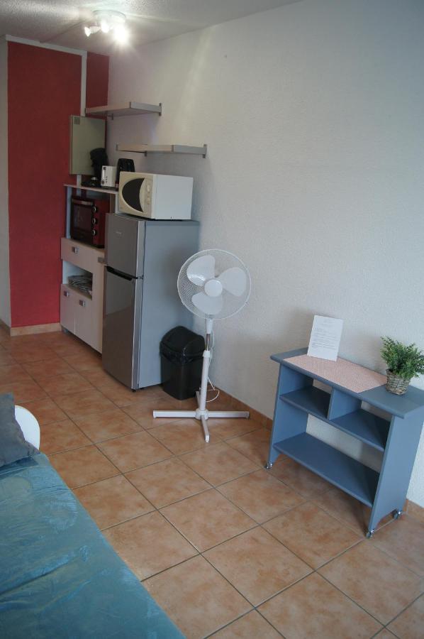 Ferienwohnung Lara 3 - T2 Loggia Piscine 2 Lits Doubles Parking Pres Du Centre-Port Et Ile Loisirs Agde Exterior foto